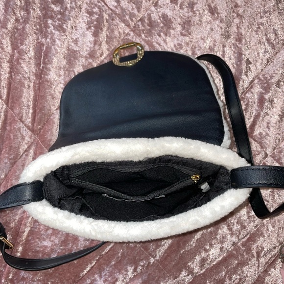 JustFab LEATHER CLUTCH PURSE WITH LONG STRAP - Picture 10 of 11